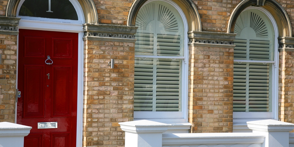 Leeds Hardwood Shutters. Wooden Plantation Shutters Leeds